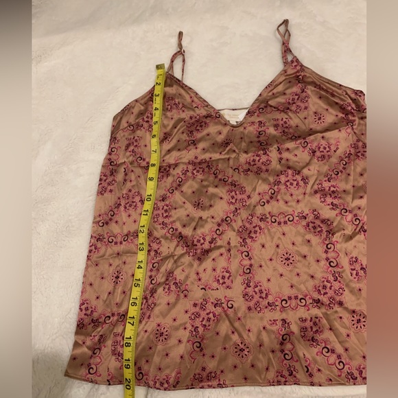 The Westide - Cami Silk Paisley Pattern Top in M - Picture 4 of 4